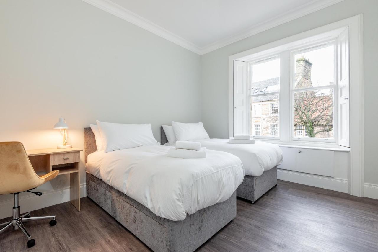South Street Luxury Apartment * Central * Sleeps 4 St Andrews Esterno foto