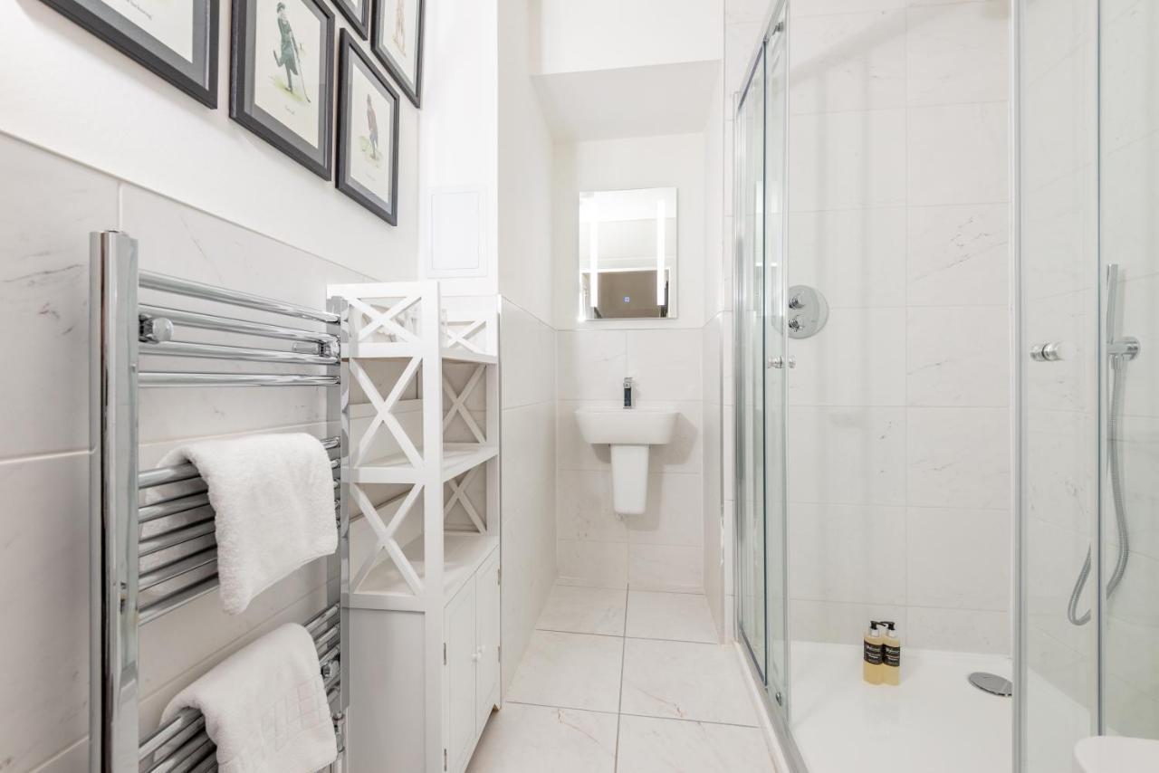 South Street Luxury Apartment * Central * Sleeps 4 St Andrews Esterno foto